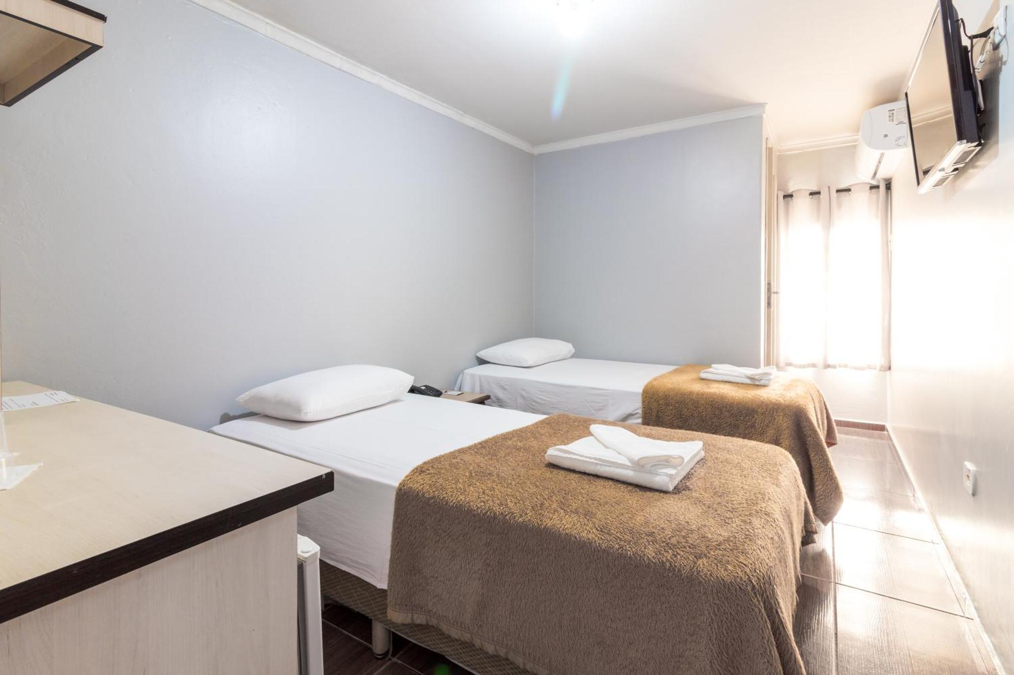 Foz Budget Hotel Φοζ ντο Ιγκουασού Εξωτερικό φωτογραφία