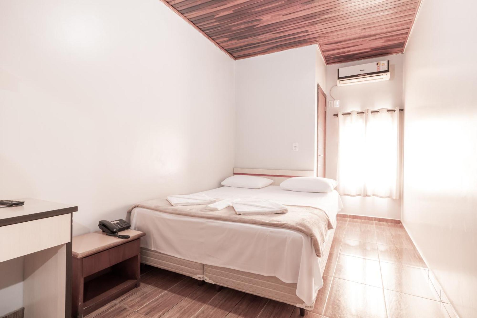 Foz Budget Hotel Φοζ ντο Ιγκουασού Εξωτερικό φωτογραφία